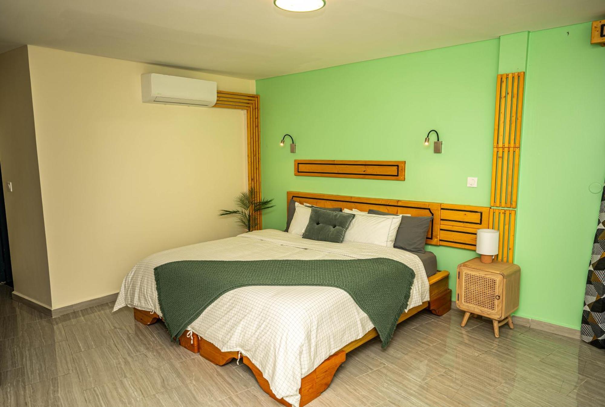 Jade Hotel And Spa Bandrele Ngoại thất bức ảnh