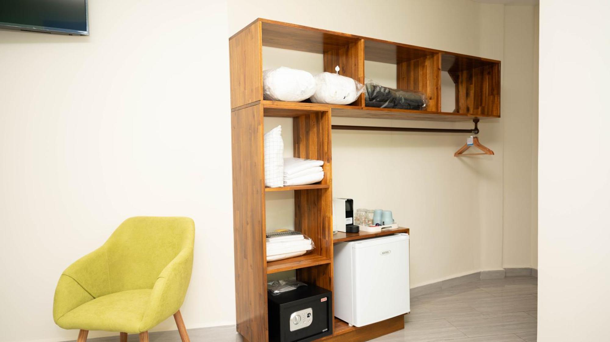 Jade Hotel And Spa Bandrele Ngoại thất bức ảnh