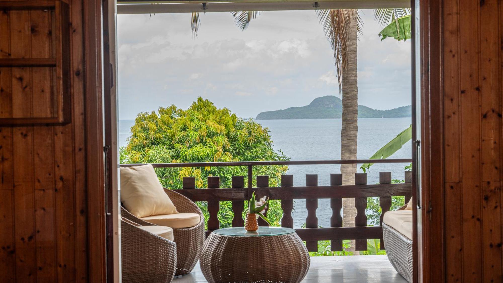 Jade Hotel And Spa Bandrele Ngoại thất bức ảnh