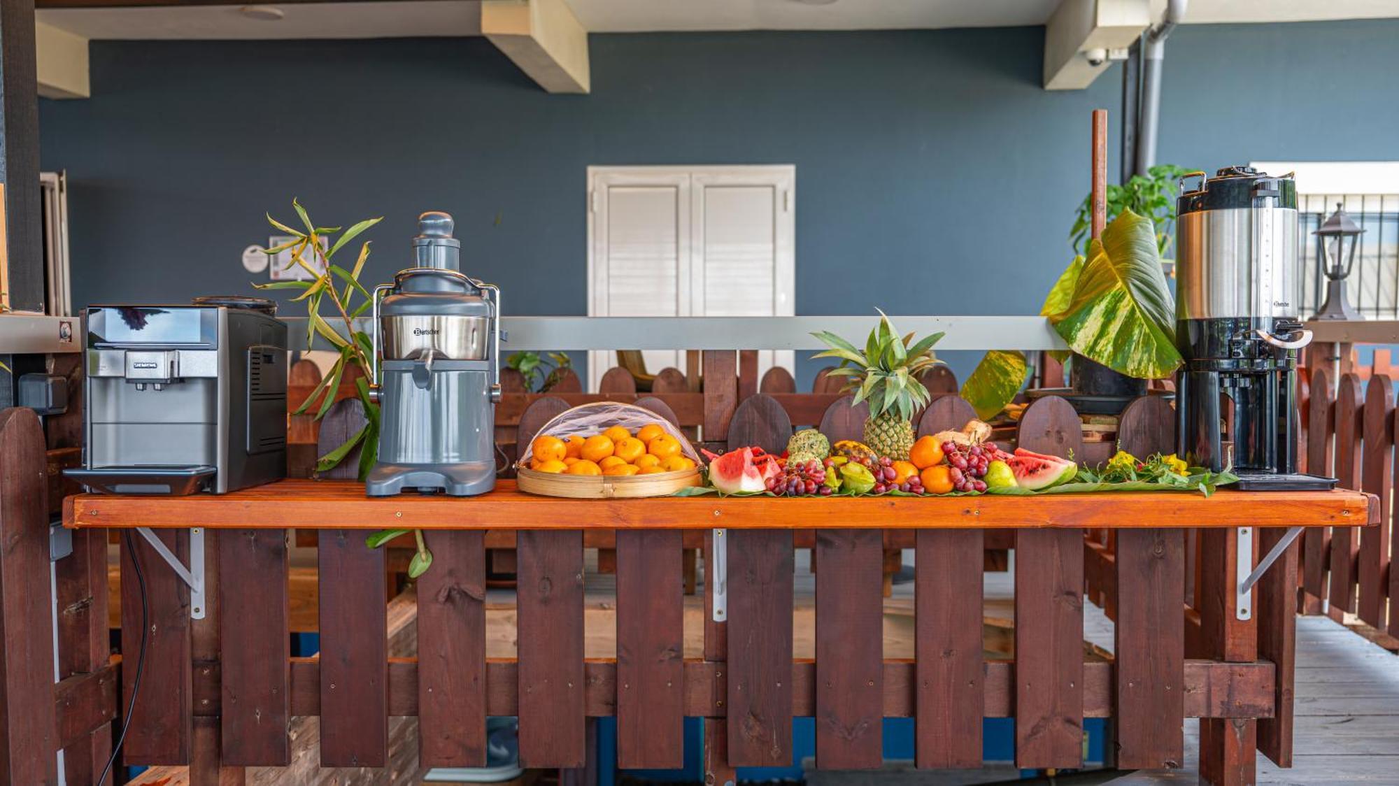 Jade Hotel And Spa Bandrele Ngoại thất bức ảnh